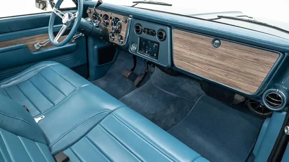 1971 Chevrolet C10 Truck_18 Passenger Side Interior