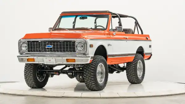 1969 Hugger Orange Chevy K5 Blazer For Sale_4 Drivers Side Front 