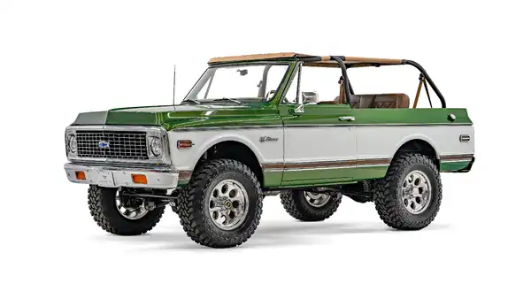 1972 Chevrolet K5 Blazer_Drivers Side Front 3.4