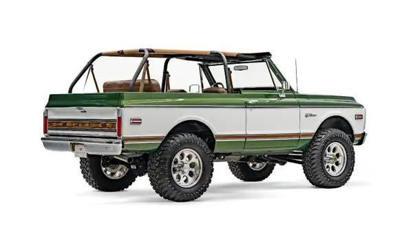 1972 Chevrolet K5 Blazer_Passenger Side Rear 3