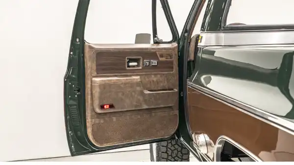 1977 Chevy K10_20 Interior