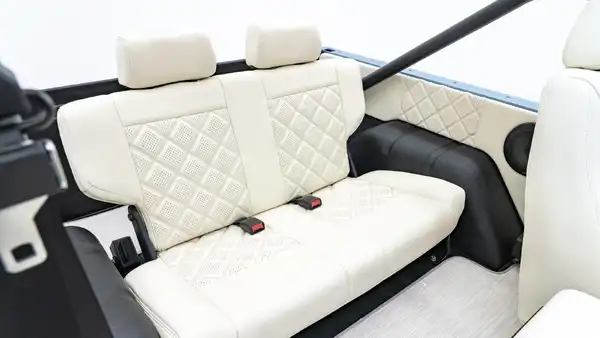 1968 Ford Bronco_16 Rear Interior