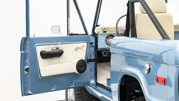 1968 Ford Bronco_22 Interior Copy