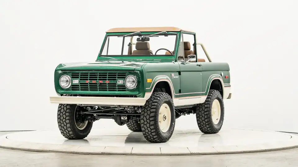 1974 Ford Bronco For Sale_4 Drivers Side Front 