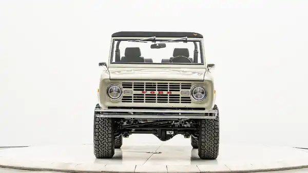 1974 Pink Ford Bronco For Sale_5 Front