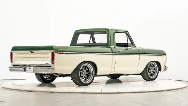 1974 Vintage Ford F100 For Sale_9 Passenger Side Rear 3