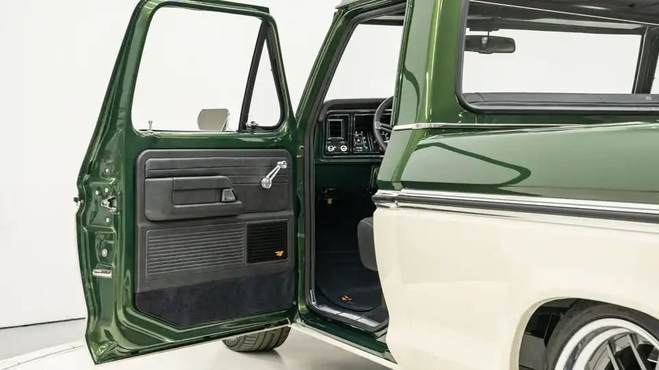 1974 Vintage Ford F100 For Sale_20 Interior