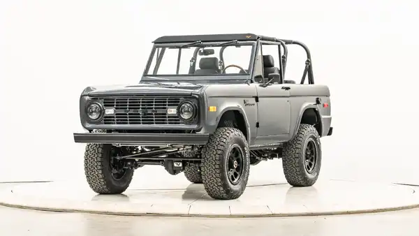1967 Ford Bronco For Sale_4 Drivers Side Front 