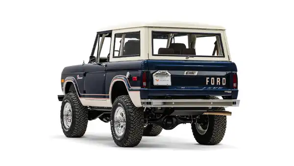 1976 Classic Ford Bronco_12Driver Side Rear