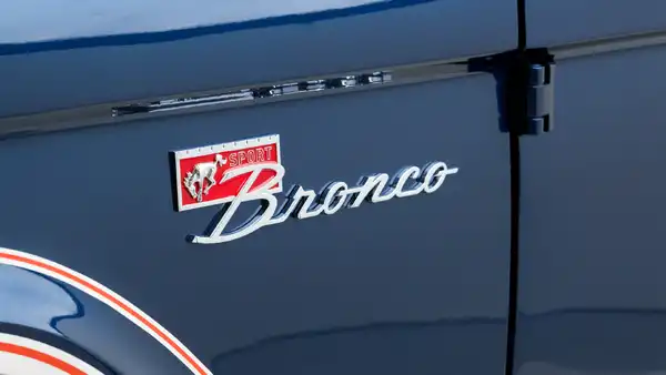 1976 Classic Ford Bronco_25 Exterior 