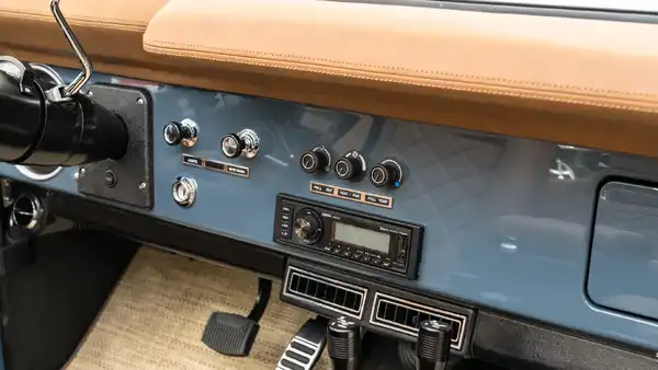 1970 Classic Ford Bronco For Sale_19 Interior