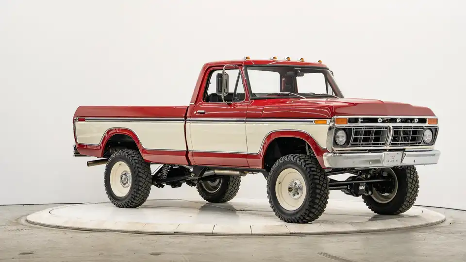 1977 Classic Ford F250 Dentside For Sale_7 Passenger Side Front  3.4