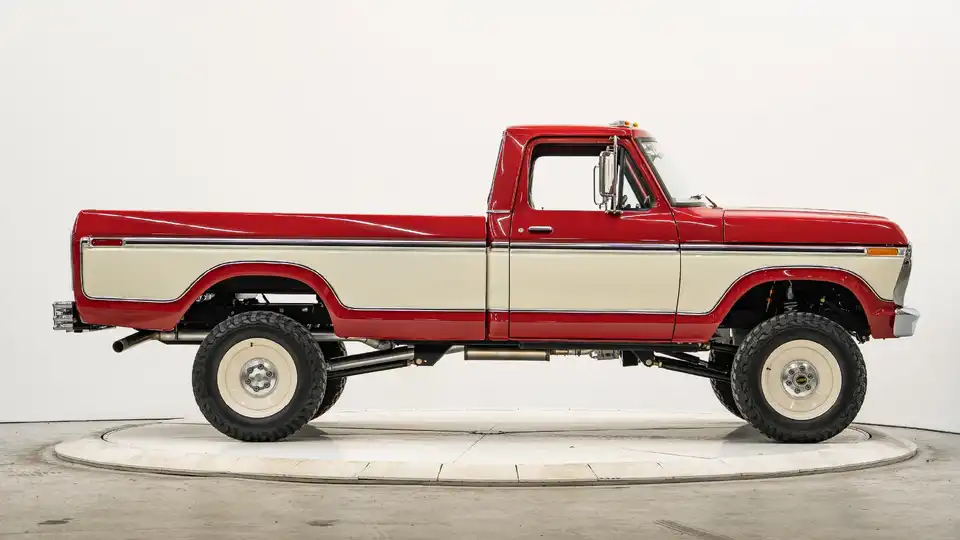 1977 Classic Ford F250 Dentside For Sale_8 Passenger Side