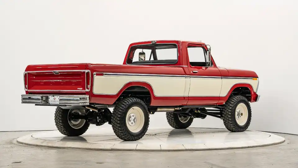 1977 Classic Ford F250 Dentside For Sale_9 Passenger Side Rear 3