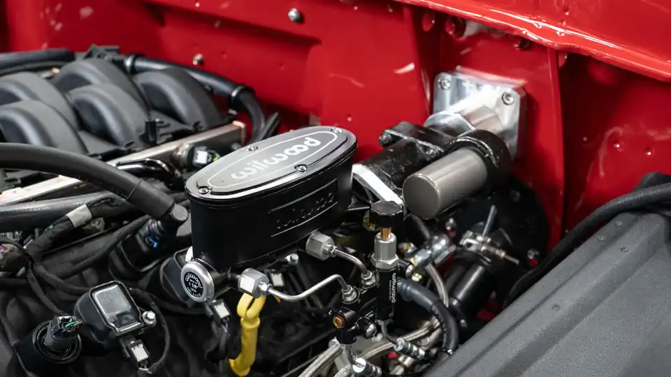 1977 Classic Ford F250 Dentside For Sale_28 V8 Coyote Engine
