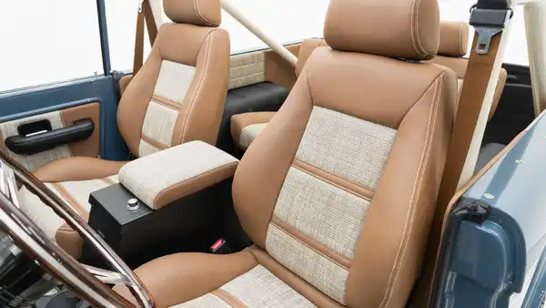 1974 Classic Ford Bronco_21 Interior