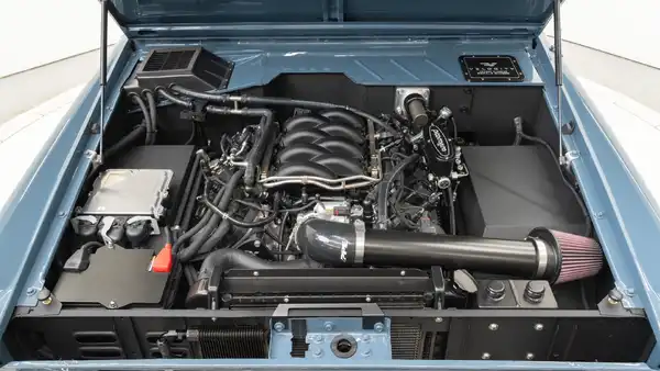1974 Classic Ford Bronco_33 5.0L Ford Coyote Engine