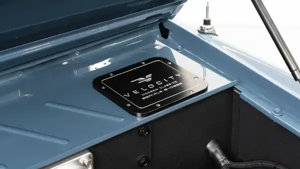1974 Classic Ford Bronco_34 Engine Bay