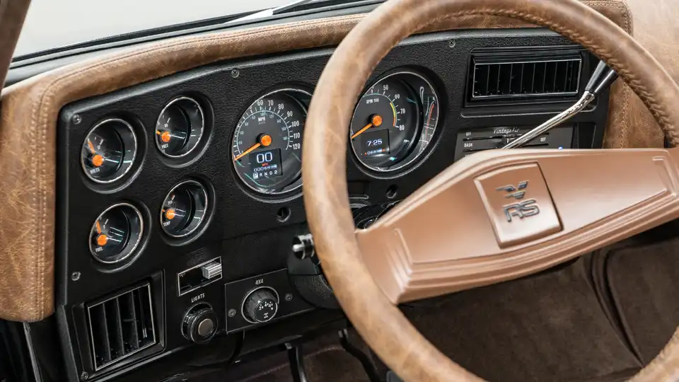 1974 Chevy K10 For Sale_15 Dakota Digital Gauges