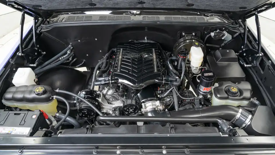 1974 Chevy K10_26 6.2L LT1 Engine