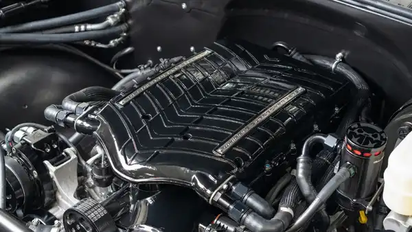 1974 Chevy K10_28 6.2L LT1 Engine