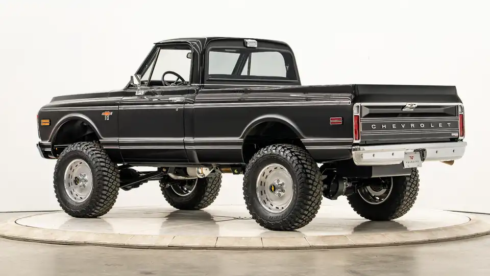 1972 Classic Chevy K10_13 Driver Side Rear 3.4