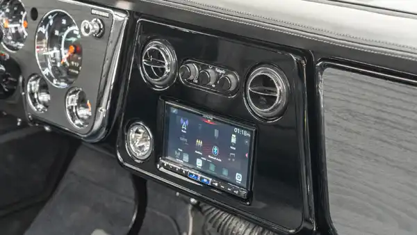 1972 Classic Chevy K10_22 Interior Copy