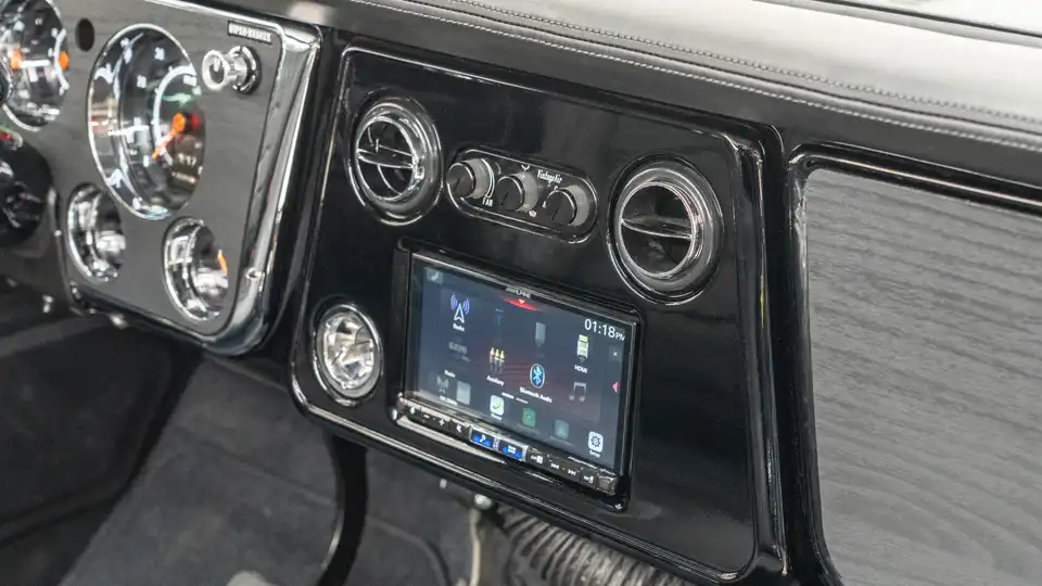 1972 Classic Chevy K10_22 Interior Copy