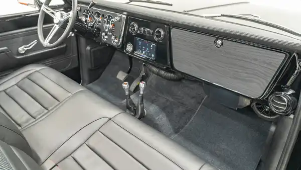 1972 Classic Chevy K10_18 Passenger Side Interior