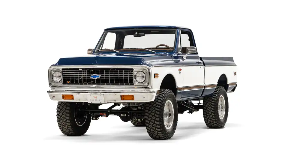 1971 Classic Chevy K10_4 Drivers Side Front 