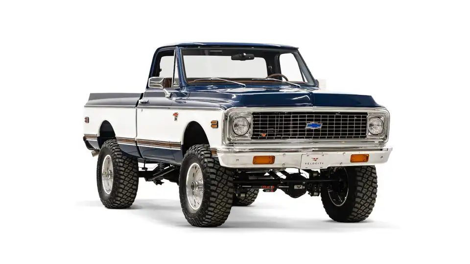 1971 Classic Chevy K10_6 Passenger Side Front 