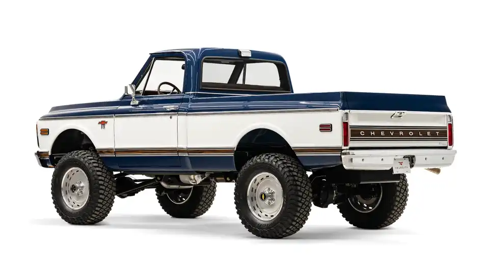 1971 Classic Chevy K10_13 Driver Side Rear 3.4