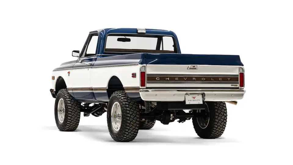 1971 Classic Chevy K10_12Driver Side Rear