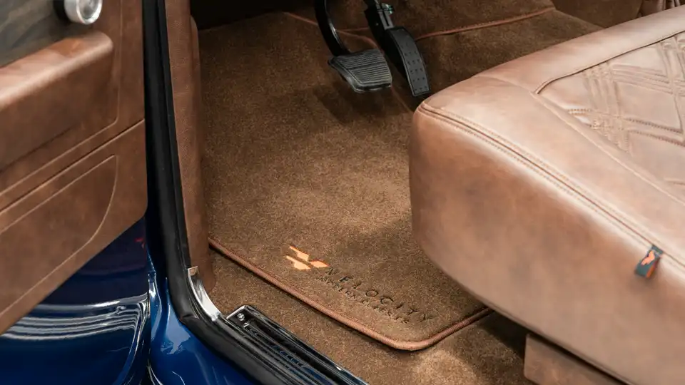 1971 Classic Chevy K10_17 Front Interior