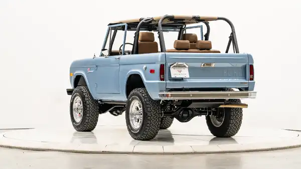 1974 Classic Ford Bronco_12Driver Side Rear