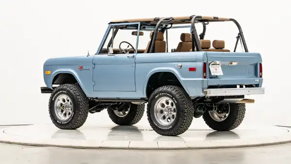 1974 Classic Ford Bronco_13 Driver Side Rear 3.4
