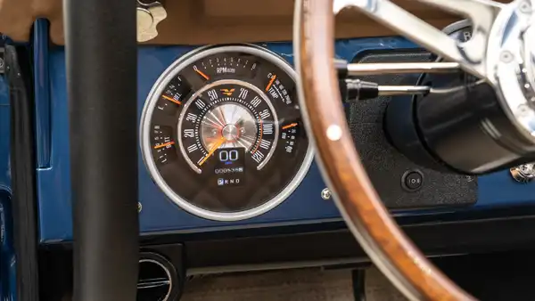 1971 Ford Bronco For Sale_15 Dakota Digital Gauges