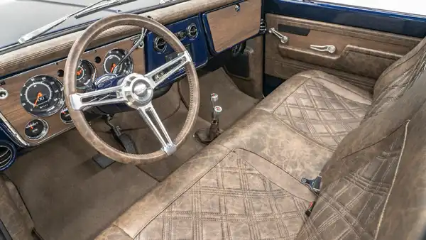 1972 Chevy K10_ 14 15 Driver Side Interior