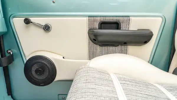 1975 Ford Bronco For Sale_22 Interior Copy