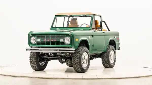 1967 Ford Bronco For Sale_4 Drivers Side Front 