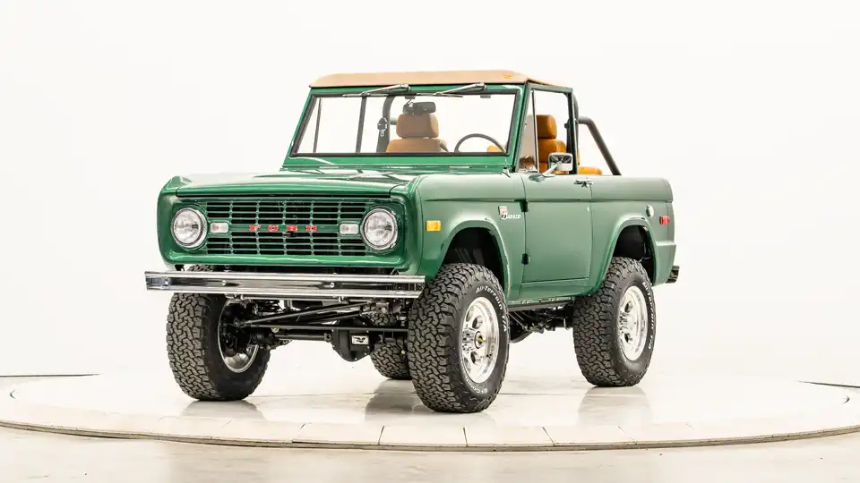 1967 Ford Bronco For Sale_4 Drivers Side Front 