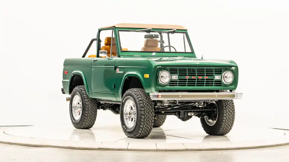 1967 Ford Bronco For Sale_6 Passenger Side Front 