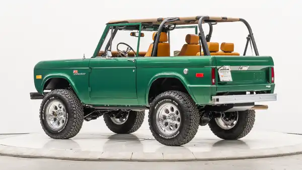 1967 Classic Ford Bronco_13 Driver Side Rear 3.4