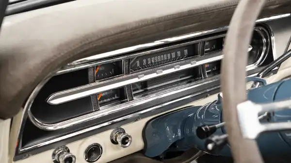 1971 Classic Ford F250_15 Dakota Digital Gauges