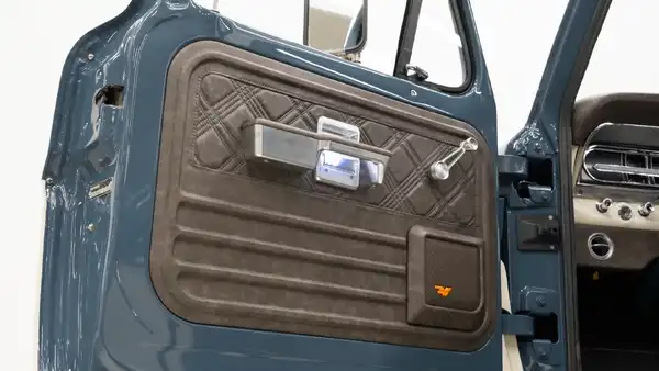 1971 Classic Ford F250_17 Interior