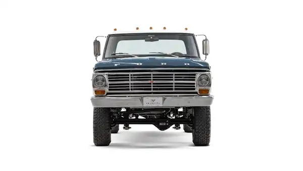 1971 Classic Ford F250_5 Front