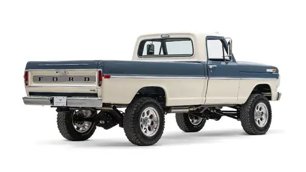 1971 Classic Ford F250_9 Passenger Side Rear 3