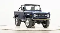1972 Classic Ford Bronco_6 Passenger Side Front 