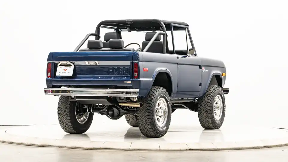 1972 Classic Ford Bronco_10 Passenger Side Rear