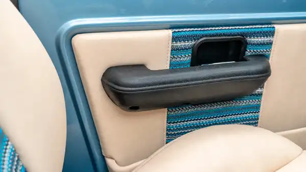 Classic Ford Bronco 2928_21 Interior